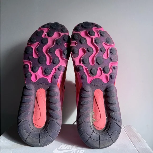 Nike Air Max 270 React Sneakers – Pink / Red – Stylish & Comfortable - Picture 3 of 5
